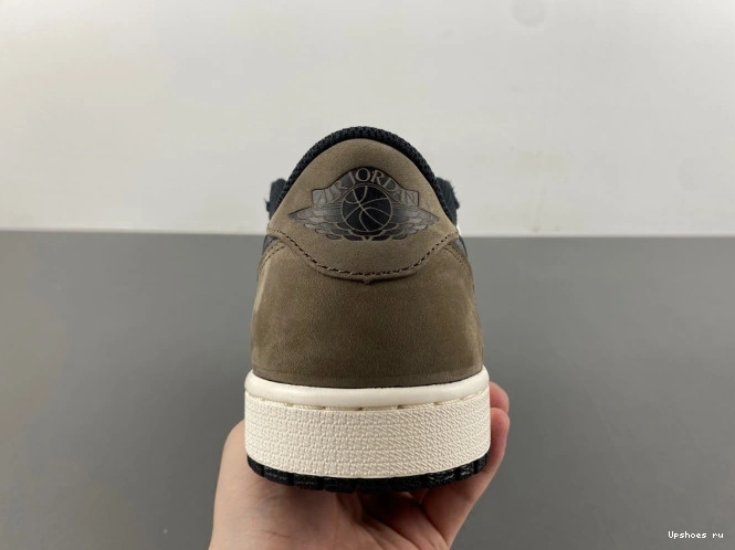 Jordan 1  CZ0790-102  Air Low OG “Mocha” 0103